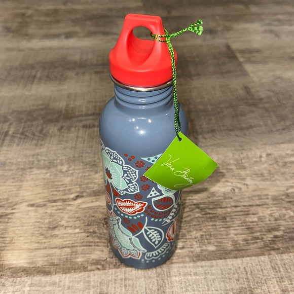 Vera Bradley Water Bottle Nomadic Floral 25 OZ NWT - Picture 1 of 6